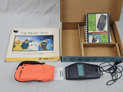 TRIMBLE NAVIGATION SCOUT GPS 17319 WITH CASE MANUAL & TRIMBLE ATLAS