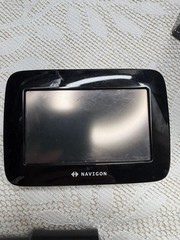 Navigon 7100 Automotive Mountable With Cords And Accessories GPS