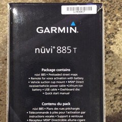 Garmin Nuvi 885T 4.3-Inch Widescreen Bluetooth Portable GPS Navigator NEW