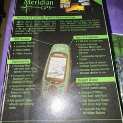 Magellan Meridian Hand-Held Mobile GPS Receiver Bundle TESTED