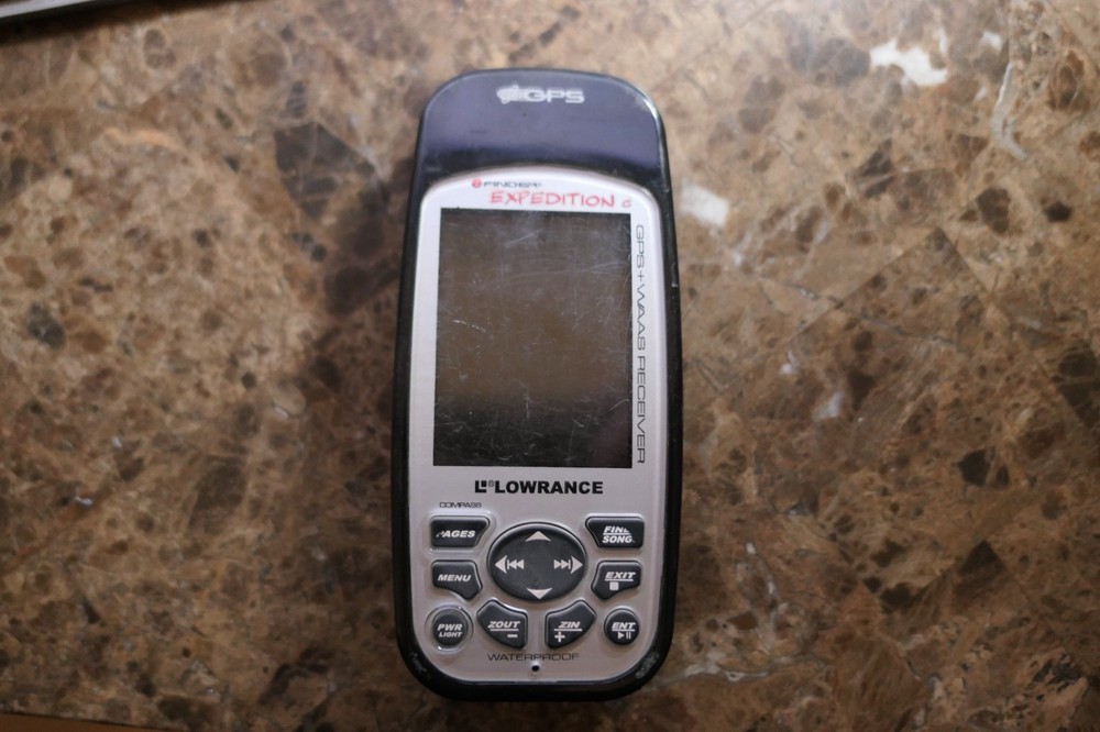 Lowrance iFinder Expedition C GPS + WAAS Receiver
