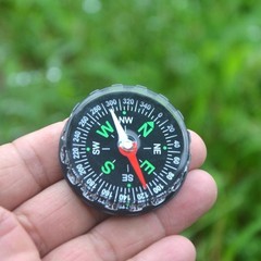 5PCS 45mm Mini Portable Compass Handheld Compasses for Climbing Hiking Camping