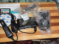 Navigon 2000S Portable GPS Navigation System w/ mount Bracket and Plate Easy NIB