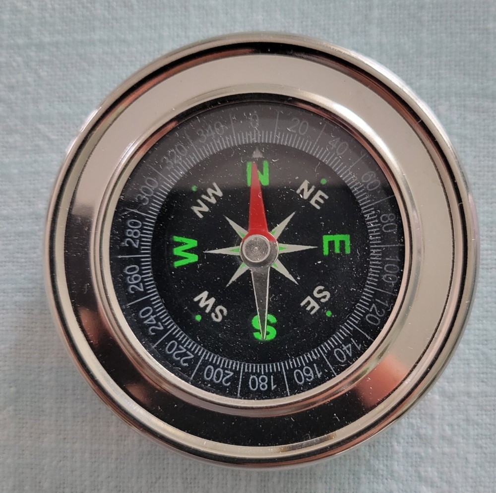 Vintage Precision Small Hand Compass Made In China In Original Box