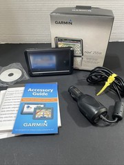 GARMIN nüvi 255W 4.3 inch GPS Navigator & Suction Cup Mount In Box EUC