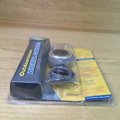 2003 Outdoorsman by Coghlan’s Digital Compass Clock Alarm Calender Thermometer