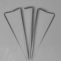 100PCS Heavy Duty Iron Ground Pegs 18.3cm Galvanized for All Weather Camping