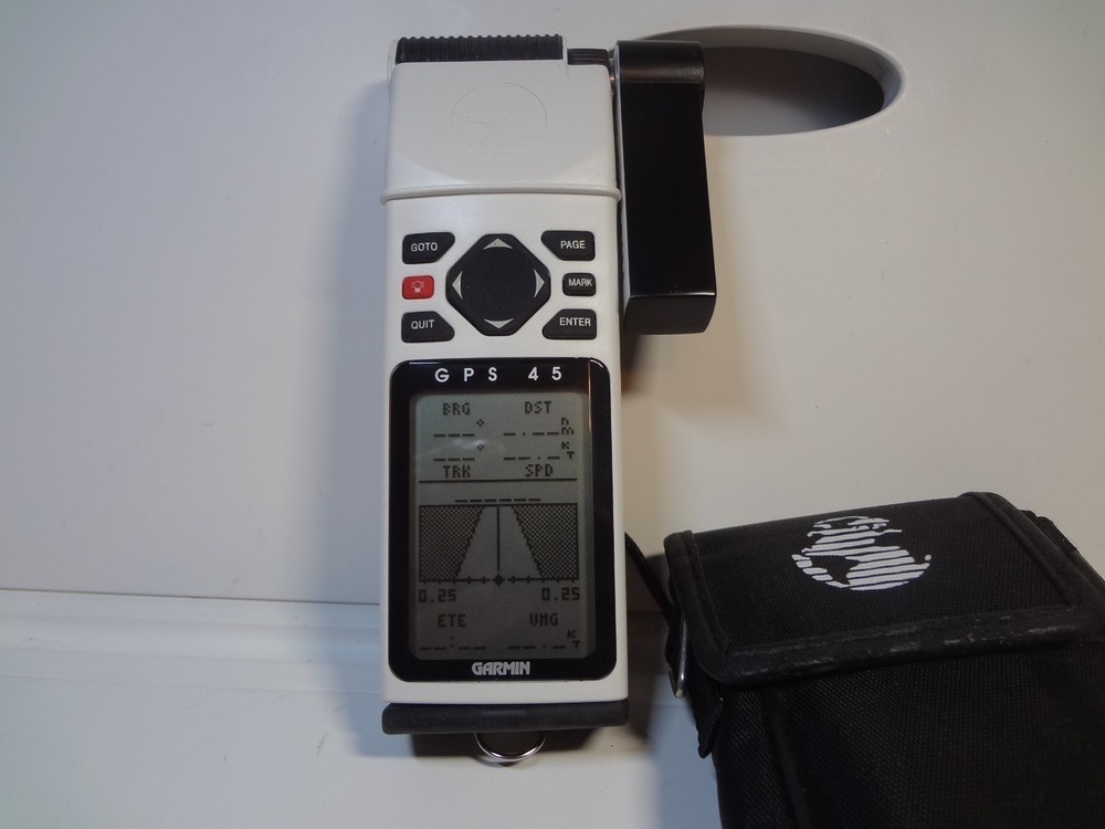 Garmin GPS 45XL Handheld Marine Navigator, 4.3″ Screen – Tested w/ Free Shippin