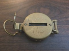Vintage & Collectible Metal Liquid Filled LENSATIC Precision Pathfinder Compass