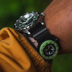 Military Grade Clip-On Wrist Compass | Glow in Dark Bezel | Survival Evasion Too