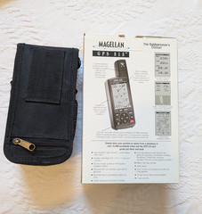 MAGELLAN GPS 315 Handheld Outdoor Navigation and Carry Case