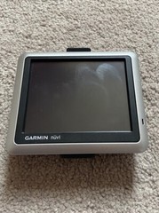 Garmin nüvi 1250T 3.5-Inch Portable GPS Navigator with Traffic