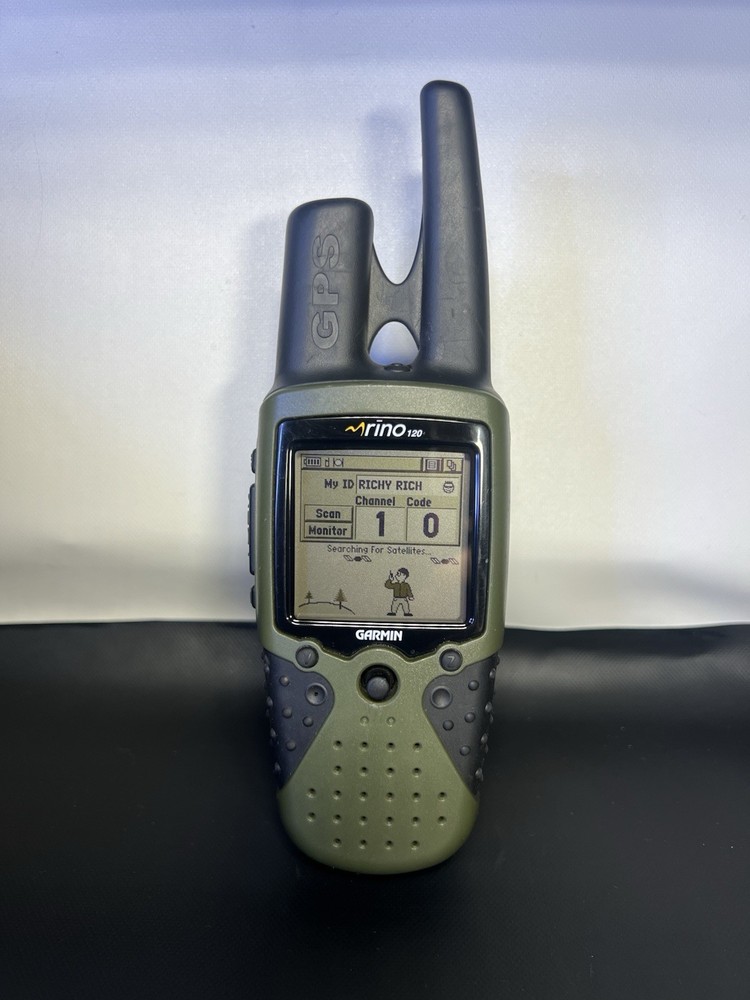 Garmin Rino 120 Handheld Hiking GPS Navigator