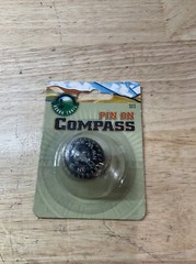 VINTAGE Ozark Trail Pin On Compass 3013 NOS