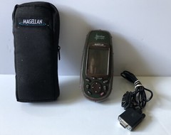 Magellan Meridian Portable GPS For Hiking Camp Hunt & Fishing W/ Case & Cable