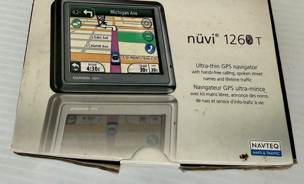 Garmin nuvi 1260 T GPS + Charger + Mount + Bundled