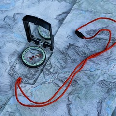 Sun Company ProSight Compass – Sighting Map Compass with Adjustable Declination