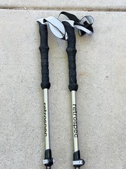 Set of Retrospec Flicklock Trekking poles 110-135CM .. 5V