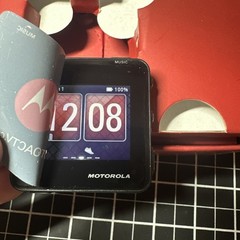 Motorola MOTOACTV 16GB Golf Edition GPS Sports Watch and MP3 Player