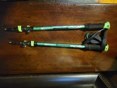 G2 GO2GETHER Trekking Hiking Poles Aluminum Hiking Walking Sticks
