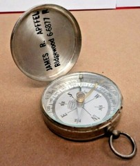 1930s STELLAR Germany Jeweled-Transit Lock 1-13/16″ (46mm) Hinged Case Compass