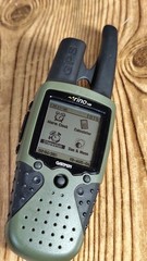 Garmin Rino 120 Handheld Hiking GPS Navigator, 2-Way Radio W/ Manual Tested READ