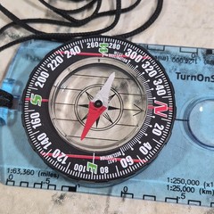 Turn On Sport Compass Clear Blue Orienting Hunting Hiking Exploring