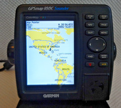 GARMIN GPSMAP 188C SOUNDER MARINE GPS CHART PLOTTER FISHFINDER w/ MOUNT & COVER
