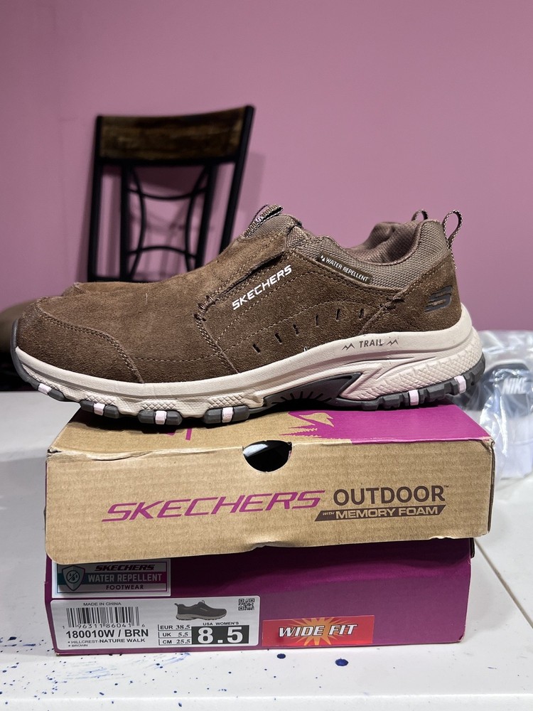 Skechers Outdoor Memory Foam Brown Leather Slip-On Shoes Size 8.5