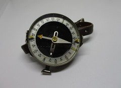 Vintage Original Soviet Wrist Military Tourist Compass Adrianov USSR 1970s