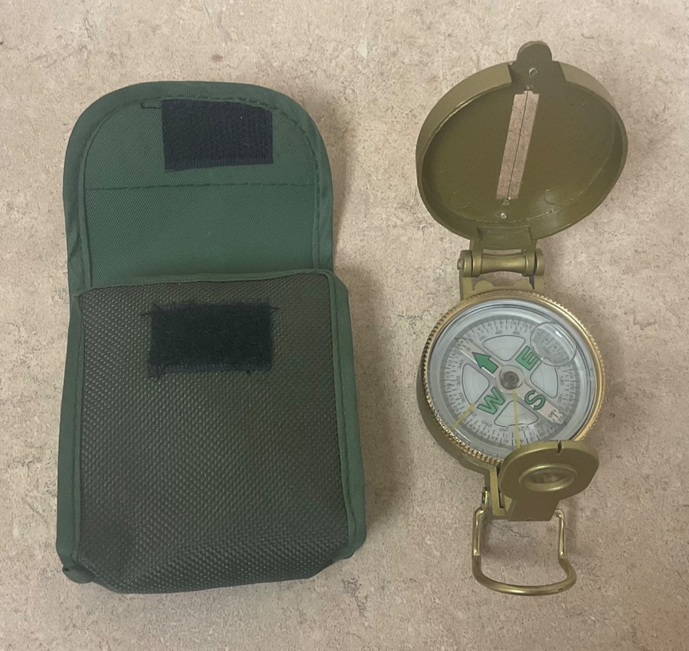 VTG 1980s Engineer Portable Outdoor Navigation floating Compass metal case
