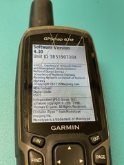 Garmin GPSMAP 62st – GPS navigator – hiking W/BATTERIES (SCRATCHED SCREEN) READ