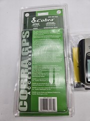 Cobra GPS 500 Black Portable 1.1″ LCD Display 18-Channel Satellite GPS Navigator