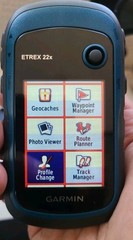 Garmin eTrex 22x GPS Outdoor Handheld Navigator W/ Case – Excellent Condition!!