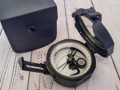 100% Working Brass Brunton Pocket Vintage Compass With Leather Case.