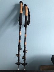 Cascade Mountain Tech Aluminum Quick Lock Trekking Poles Cork Grip *AsNEW