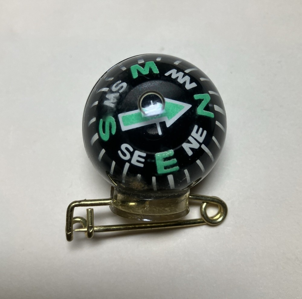 Ball Type Pin On Compass Liquid Filled Luminous Arrow Vintage