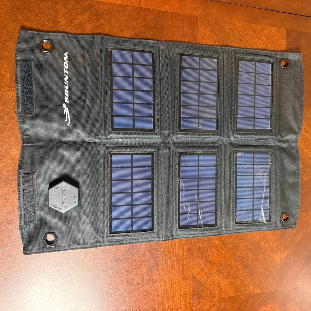 Brunton Solaris Foldable Solar Panel Portable USB 5V DC Charger Black Camping