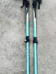 Set of Far North Exchange Trekking Poles 105-135CM .. 65A