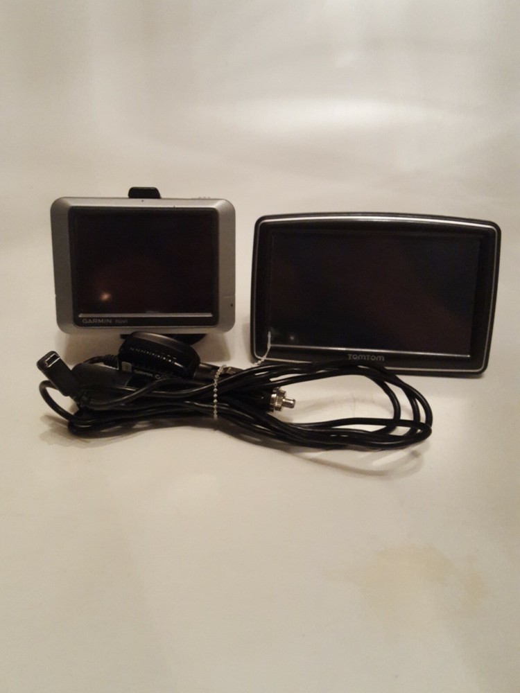 Tomtom xxl 310 & Garmin Nuvi 200 GPS Navigation units Untested