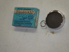 COMPASS PRECISE PATHFINDER LIDDED HIKING GEAR SPORTS QUALITY 1 7/8″ DIA + BOX