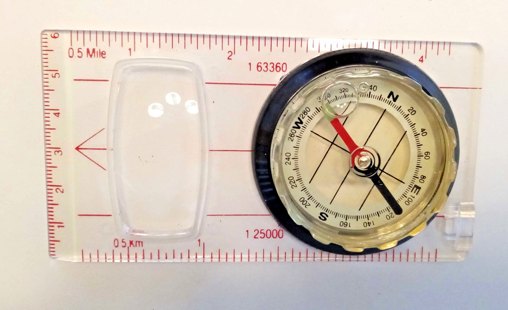 STAR CASE Auto Compass and Magnifier in velvet pouch, circa 1996