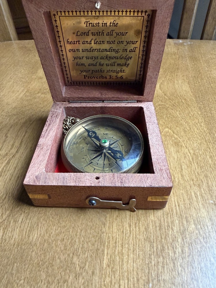 Brass Engraved Compass Aged “Trust In The Lord” Psalms 3:5-6 – Wooden Gift Box