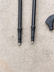 Set of King Gear All terrain Duralumin 7075 Trekking Poles 105-135CM … $I