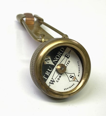 Vintage Brass Tru Nord Compensated Compass, Locking PinClip Brainerd. Free Ship