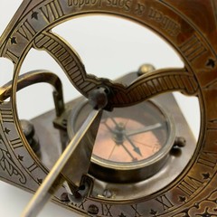 Solid Brass Captain’s Nautical Sundial Compass