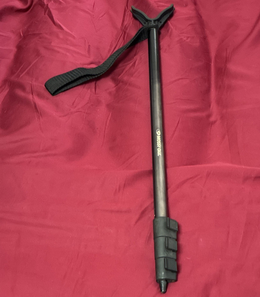 Mossy Oak Hiking Staff Walking Stick Black Adjustable Wrist Strap Unisex 1-Pack