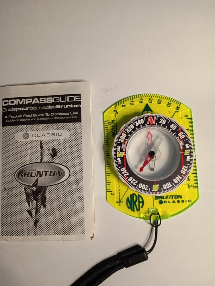 BRUNTON Classic Beginner Compass 9020G Optic Green Baseplate Rotating Analog