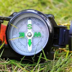 Professional Military Style Liquid Metal Body Compass Navigation Survival Hiking