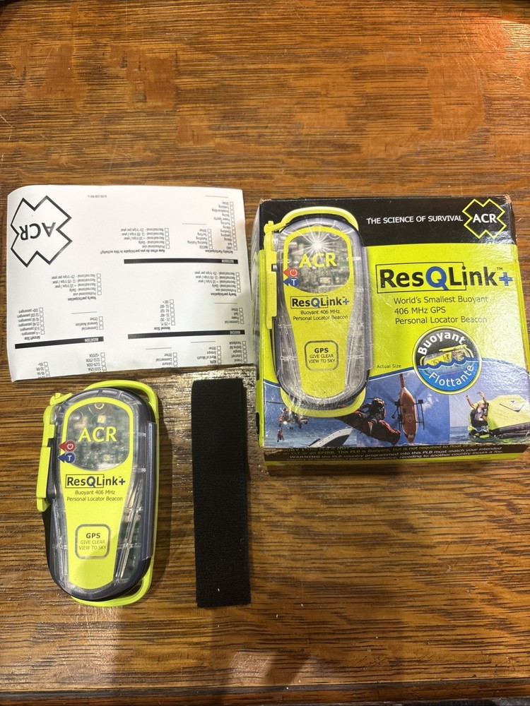 ACR ResQLink+ PLB-375 Buoyant 406 MHZ GPS Personal Locator Beacon NEW OLD STOCK!
